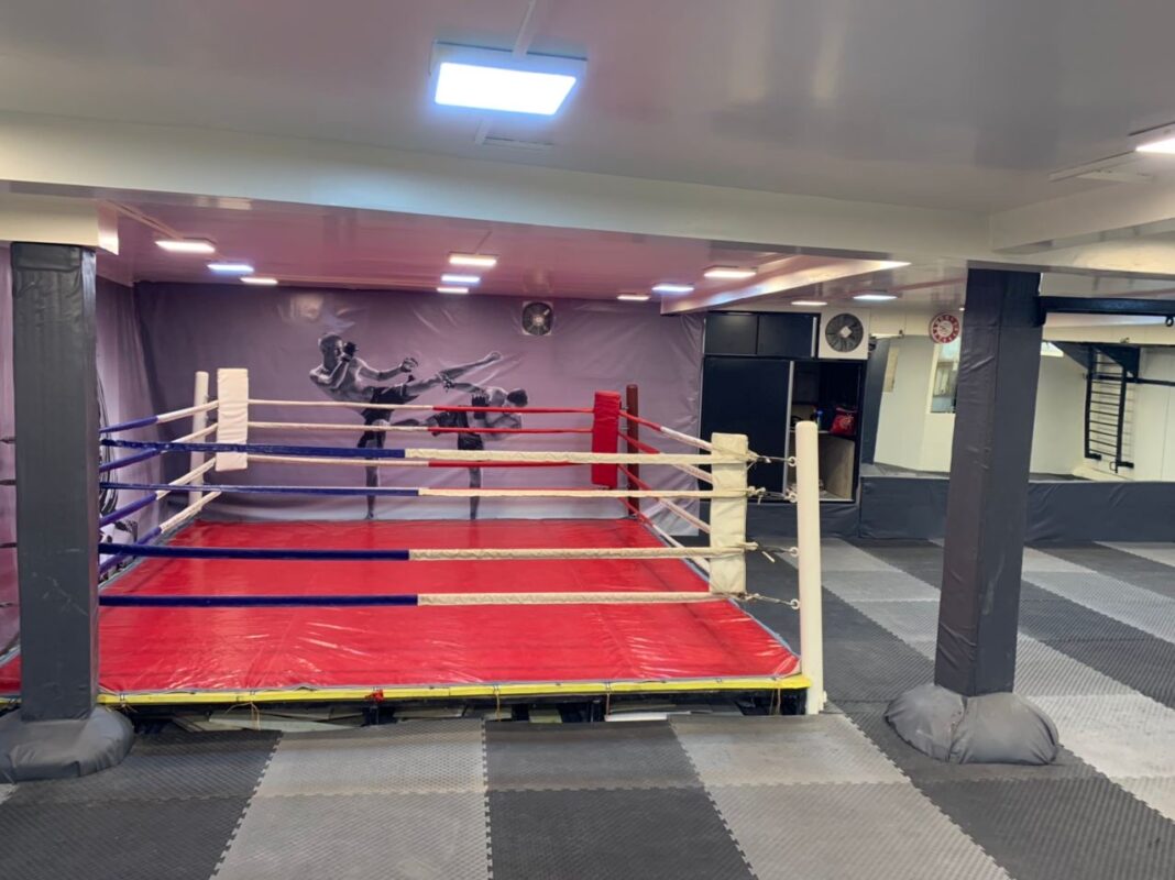 مجموعه ورزشی شهرآرا - با مدیریت مجید عشقی